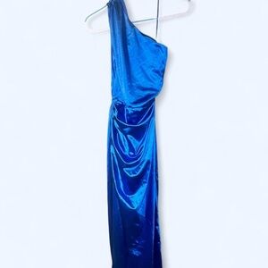 Elegant Blue One-Shoulder Dress